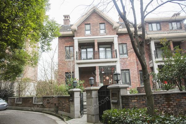 美岸栖庭(别墅),生活很便利,高区景观房,人气房源