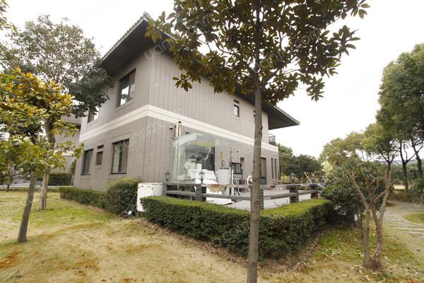 空气清新,新出房源,满五税费低,4室2厅3卫 _大都会高尔夫和风(别墅)