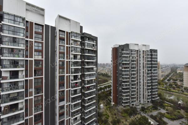 沿海丽水馨庭(公寓),配套完善,观望后悔莫及,高清实拍