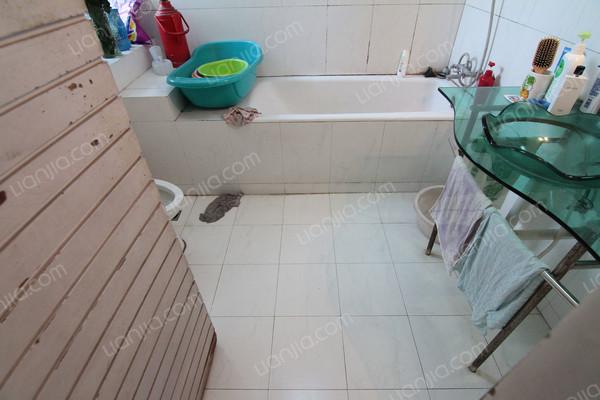 洪东新苑,享受好房,上门实拍,交通便利