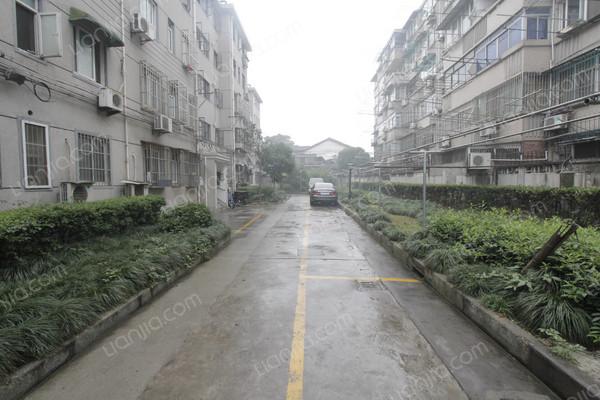 宝林八村,光线充足,看房末班车,成熟社区