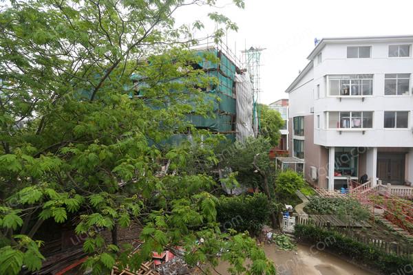 盈湖三岛,毗邻地铁,在租四房,如您所见