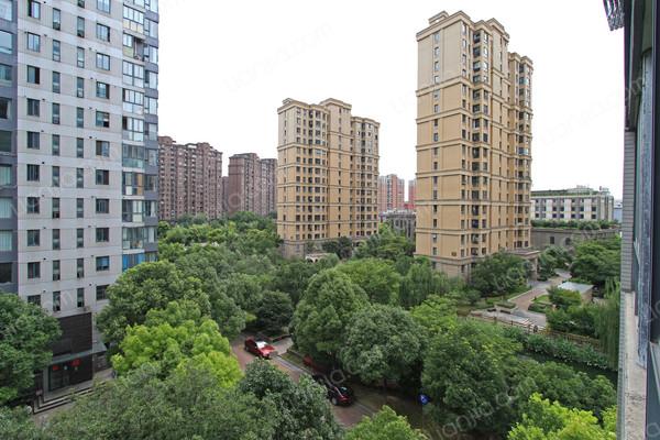 中环1号(一期),上门实勘,配套完善,光线充足 _中环一号(一期)二手房