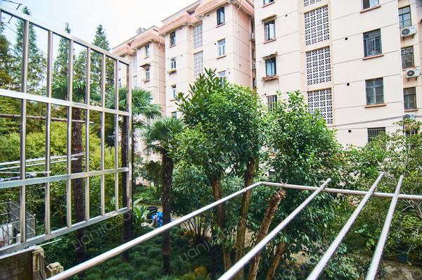 仙霞别墅,装修精致,低区出入方便,高清实拍