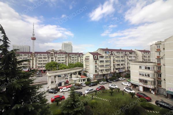 近地铁,南北户型,一链倾城,两室户 _南龙潭苑二手房推荐-链家网上海站