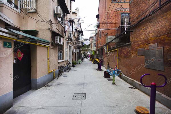 放心好房,满五省税费,近地铁,5室2厅3卫 _永嘉路25弄二手房推荐-链家