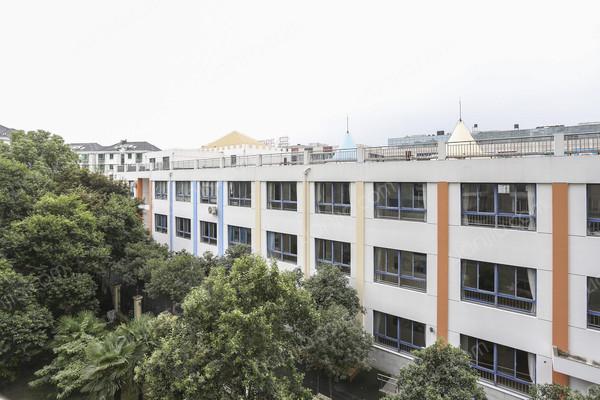 世和园,满五税费低,有爱有家,人气房源