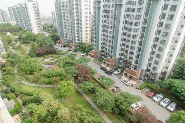 高清实拍,满五税费低,交通方便,带装修 _美丽星城二手房推荐-链家网