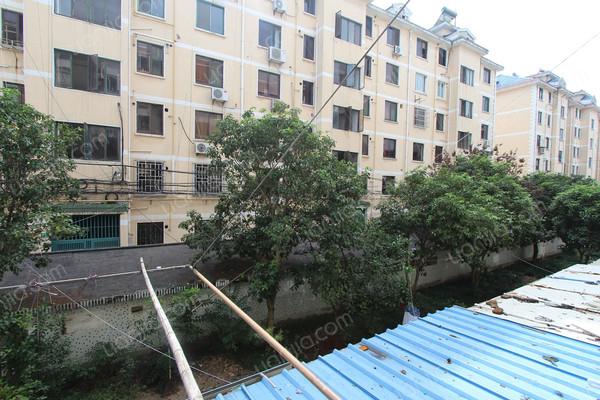 江海新村,满两年,两室户,享受好房