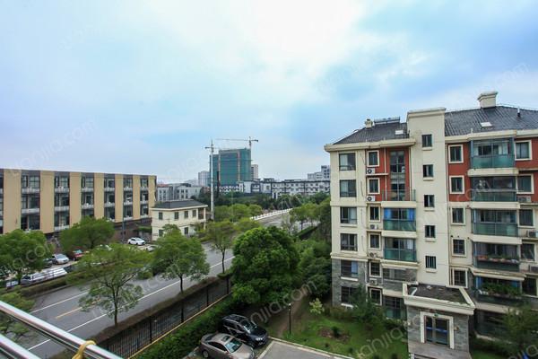 宝地绿洲城,正规成熟小区,上门实勘,交通便利