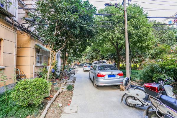 梅川四街坊,2室1厅,低区出入方便,有钥匙方便看