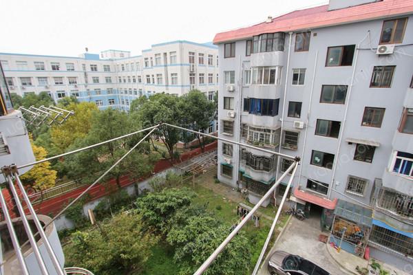 配套完善,闹中取静,南北直通,满2年 _华港花园二手房推荐-链家网上海