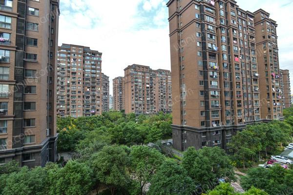 中环1号(二期),实地看房,高清实拍,房型正气 _中环一号(二期)二手房