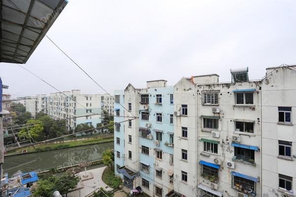 地铁房,高区采光好,装修精致,满五年 _乾溪新村二手房推荐-链家网上海