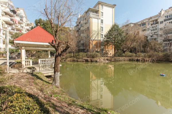 简约二室,正规成熟小区,满五省税费,享受好房