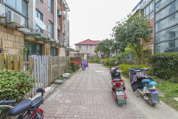 光线充足,拎包入住,满五年,实地看房 _海派青城二手房推荐-链家网上海