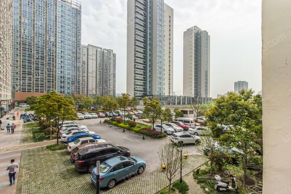 如您所见,简约二室,上下楼方便 _合景峰汇二手房推荐-链家网上海站