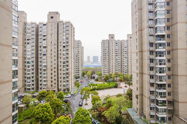 金鼎香樟苑,好房好心情,实地看房,1室2厅1卫