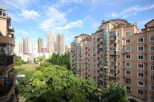 金龙东苑,视野开阔,正规成熟小区,装修精致