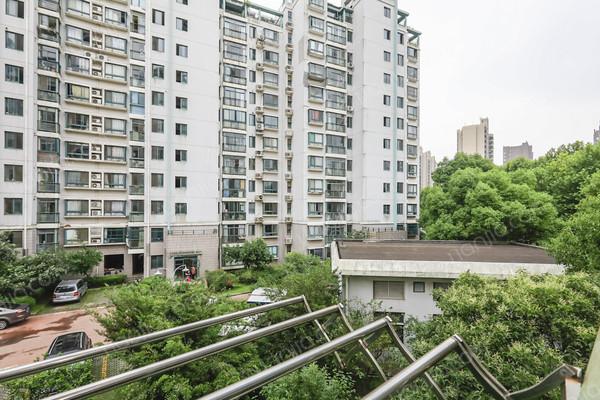 南北户型,带飘窗,地铁沿线,低楼层 _东方名城二手房推荐-链家网上海站