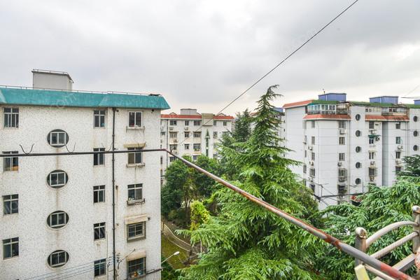 厨卫全明,卧室带阳台,交通方便,视野开阔 _大华一村二手房推荐-链家网